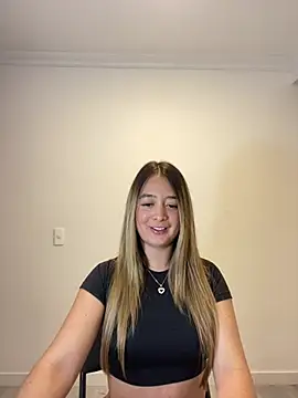 Zara Ross online show from July 2026 03:00:02 AM