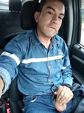 Blackaxes online show from April 2026 09:31:01 PM