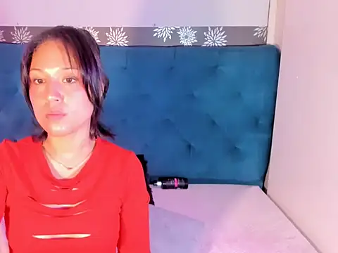 VikyRossee online show from October 2025 03:28:01 AM
