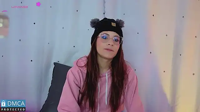 Snapshot of Jessi_Walker chatting on June 2026 03:05:01 AM Jessi Walker online show from June 2026 03:05:01 AM