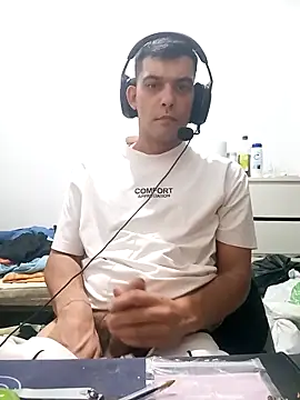 ghostfu1996 online show from April 2026 08:28:02 PM