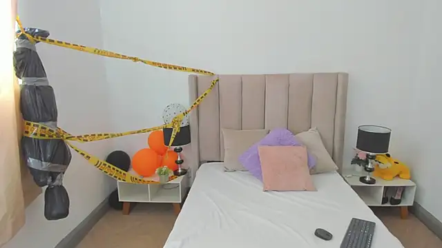 evvaa moon69 online show from October 2025 12:48:02 PM