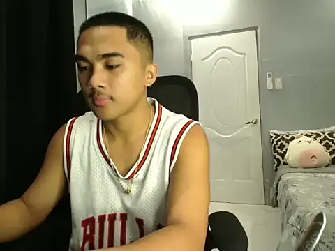 Snapshot of pinoyAdrianneXXX chatting on September 2025 10:25:01 PM pinoyAdrianneXXX online show from September 2025 10:25:01 PM