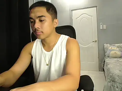 Snapshot of pinoyAdrianneXXX chatting on October 2025 02:01:02 AM pinoyAdrianneXXX online show from October 2025 02:01:02 AM