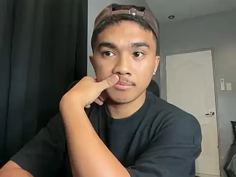 Snapshot of pinoyAdrianneXXX chatting on May 2026 10:00:01 AM pinoyAdrianneXXX online show from May 2026 10:00:01 AM