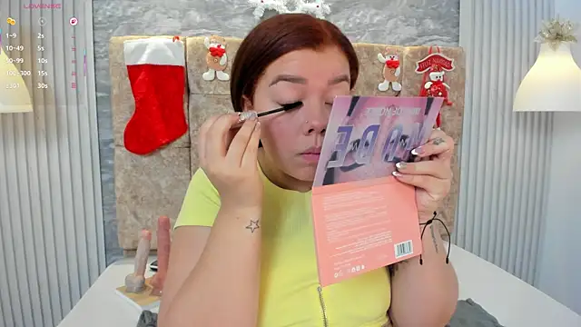 leilapons online show from December 2025 05:31:02 PM