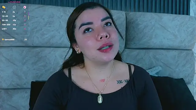 leilapons online show from April 2026 01:27:02 PM