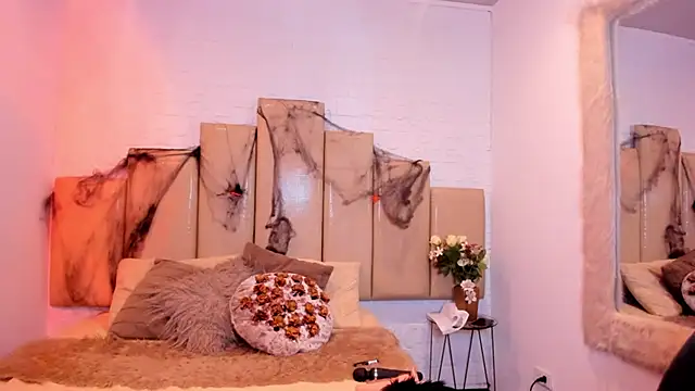 salem rose online show from October 2025 07:40:01 PM