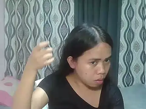 Snapshot of exoticpinay_dolly chatting on May 2026 09:15:01 AM exoticpinay dolly online show from May 2026 09:15:01 AM