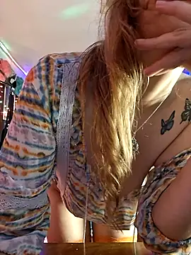 PeachyAriel online show from March 2026 11:51:02 PM