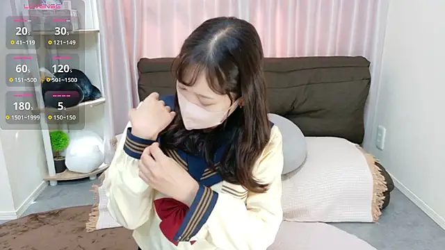 Snapshot of yuu-chan_ chatting on October 2025 04:11:01 AM yuu-chan online show from October 2025 04:11:01 AM