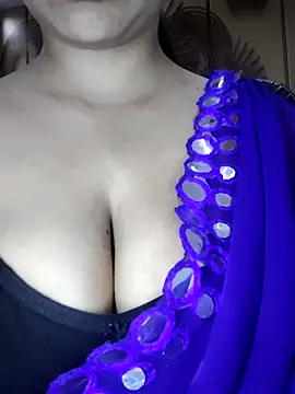 annanya01 online show from September 2025 01:39:02 AM