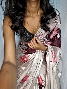 Snapshot of Diyab chatting on October 2025 05:43:01 PM Diyab online show from October 2025 05:43:01 PM