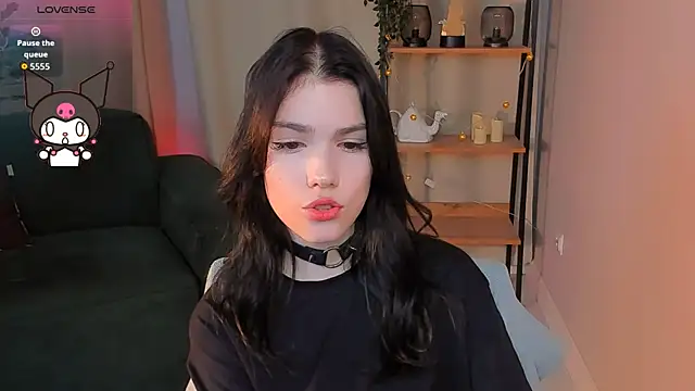 Sophie SkyAngel online show from October 2025 01:45:02 PM