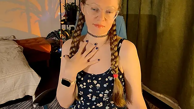 Snapshot of _Goldilocks_ chatting on October 2025 06:19:02 PM  Goldilocks  online show from October 2025 06:19:02 PM
