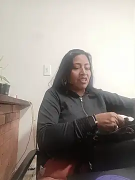 PAULA20- online show from October 2025 01:09:02 PM