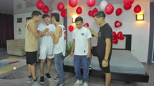 Bisexlifehot   online show from September 2025 11:17:02 PM