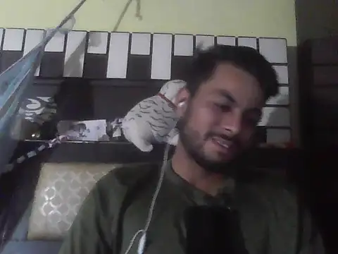 ursdreamperson online show from November 2025 03:34:02 PM