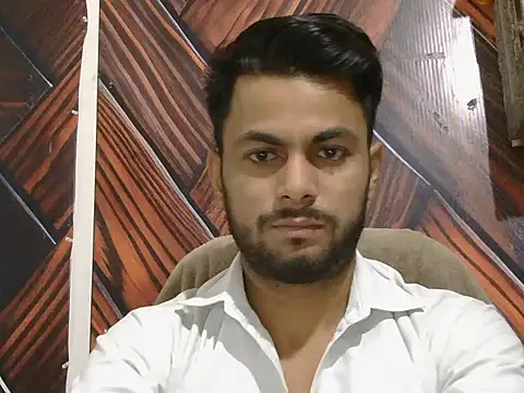 Snapshot of ursdreamperson chatting on May 2026 12:48:02 AM ursdreamperson online show from May 2026 12:48:02 AM