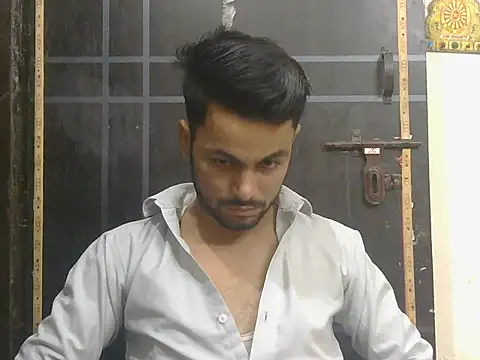 Snapshot of ursdreamperson chatting on June 2026 12:56:02 AM ursdreamperson online show from June 2026 12:56:02 AM