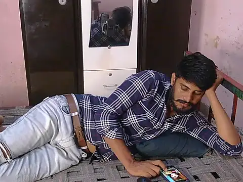 krishjaat43 online show from June 2026 05:28:01 AM