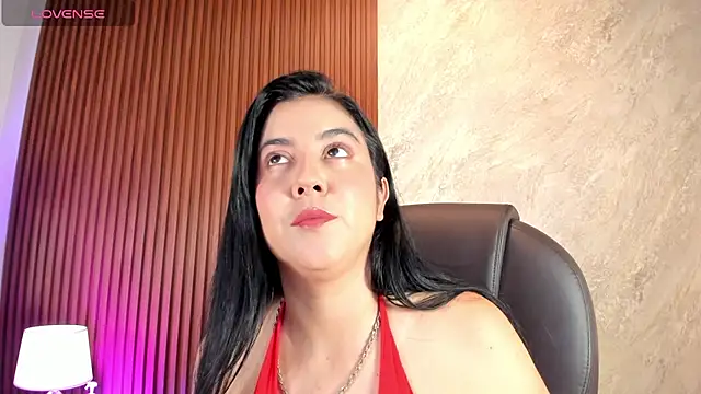  Cris Spicy  online show from October 2025 07:43:01 PM