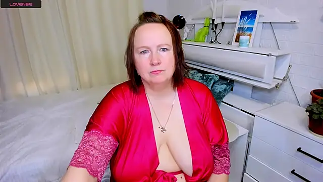 WifeyXRated online show from April 2026 05:36:01 AM