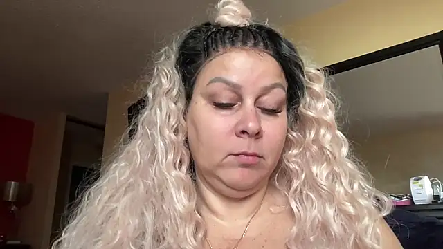 number1slut online show from May 2026 12:22:02 PM