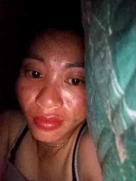 Snapshot of Phuongphuongg chatting on October 2025 08:59:01 PM Phuongphuongg online show from October 2025 08:59:01 PM