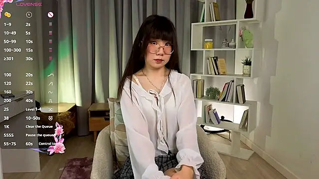 UdelaDodson online show from January 2026 01:11:01 AM