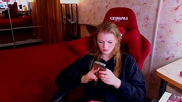 Jenny Skinner20 online show from November 2025 04:05:01 PM