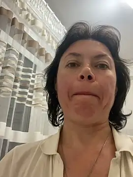 Kiravix online show from April 2026 09:39:33 PM