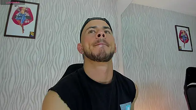 Snapshot of dylan_jacobx chatting on October 2025 02:52:01 AM dylan jacobx online show from October 2025 02:52:01 AM