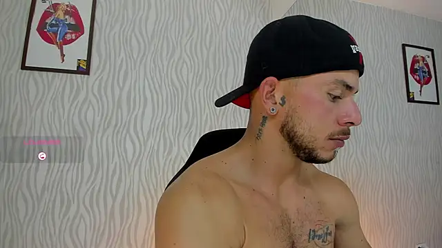 Snapshot of dylan_jacobx chatting on October 2025 12:30:02 AM dylan jacobx online show from October 2025 12:30:02 AM
