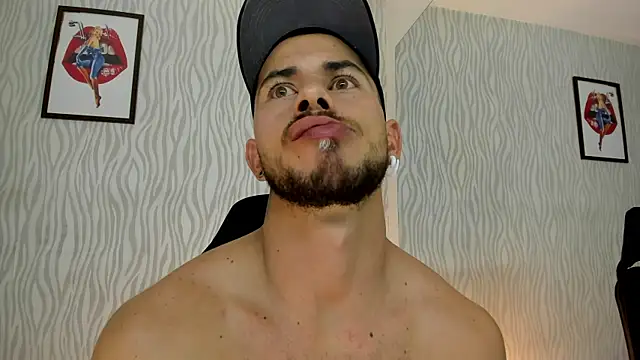 Snapshot of dylan_jacobx chatting on October 2025 11:05:01 PM dylan jacobx online show from October 2025 11:05:01 PM