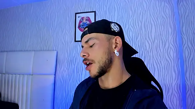 dylan jacobx online show from December 2025 03:47:01 AM