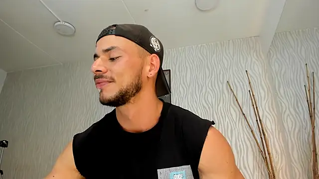 Snapshot of dylan_jacobx chatting on February 2026 08:15:01 PM dylan jacobx online show from February 2026 08:15:01 PM