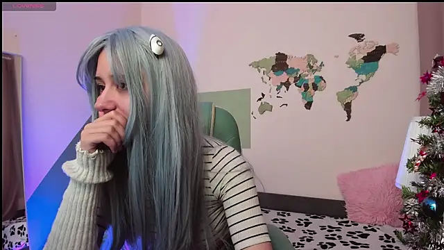 meomeee online show from December 2025 04:45:02 PM