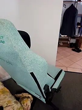 Snapshot of FailKitteh chatting on February 2026 01:27:01 AM FailKitteh online show from February 2026 01:27:01 AM