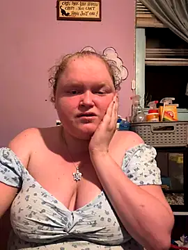 KadiSparkle online show from September 2025 02:38:02 AM