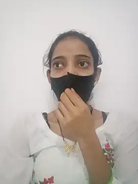 Snapshot of Sexey-Komal chatting on October 2025 01:06:01 AM Sexey-Komal online show from October 2025 01:06:01 AM