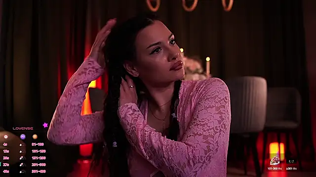 MaryHols online show from September 2025 05:07:02 PM