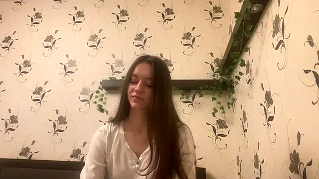 Snapshot of AshleyEady chatting on September 2025 10:21:02 PM AshleyEady online show from September 2025 10:21:02 PM