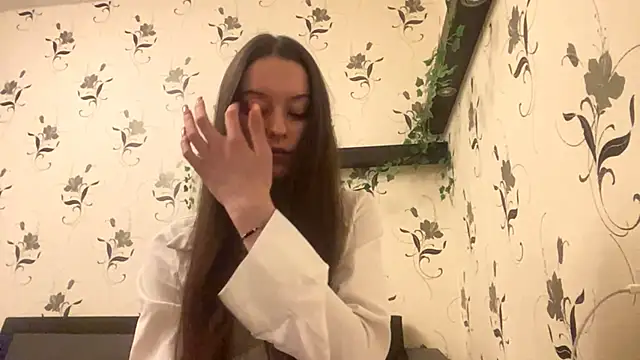 Snapshot of AshleyEady chatting on October 2025 09:13:01 PM AshleyEady online show from October 2025 09:13:01 PM