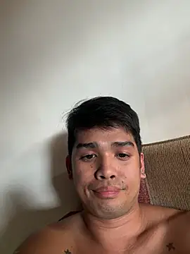 Snapshot of iampinoy19 chatting on April 2026 08:00:02 AM iampinoy19 online show from April 2026 08:00:02 AM