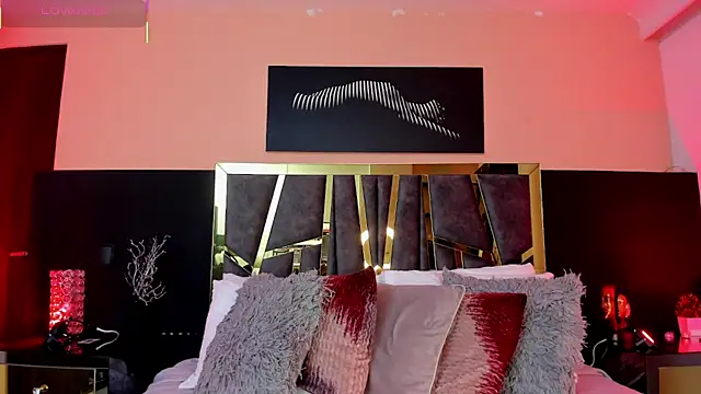 ScarletTorres online show from November 2025 05:56:01 PM