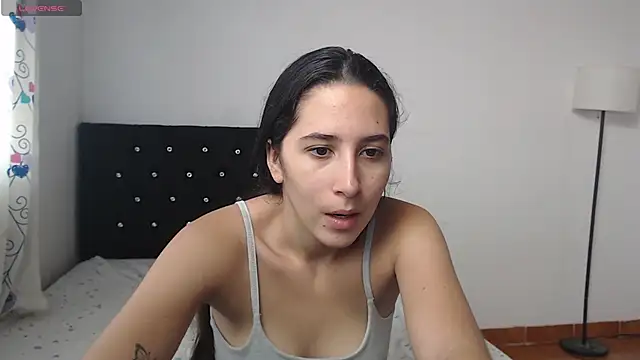 Snapshot of lilacream chatting on October 2025 03:02:01 PM lilacream online show from October 2025 03:02:01 PM