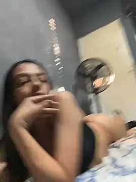 Snapshot of Evermorre chatting on March 2026 10:33:01 AM Evermorre online show from March 2026 10:33:01 AM