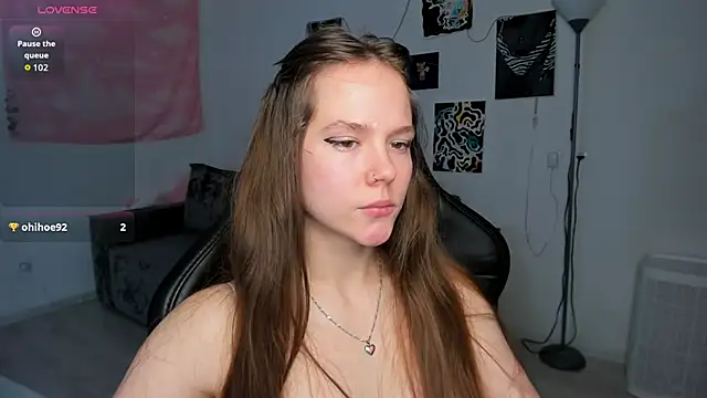 cute little ass online show from September 2025 07:35:01 PM