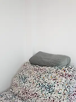 Valois2025 online show from September 2025 04:01:02 PM